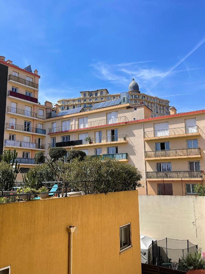 Charmant Studio A Menton Bagian luar foto